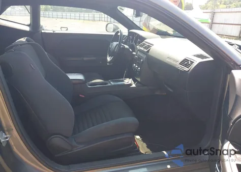 2012 Dodge Challenger Sxt z USA, uszkodzony, nr VIN 2C3CDYAG6CH262198